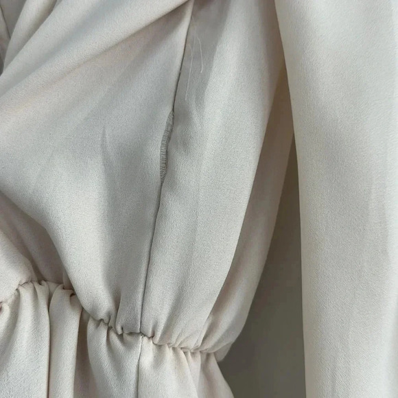 Bo Bell  Blush Open Back Romper Sz SM - Picture 6 of 9